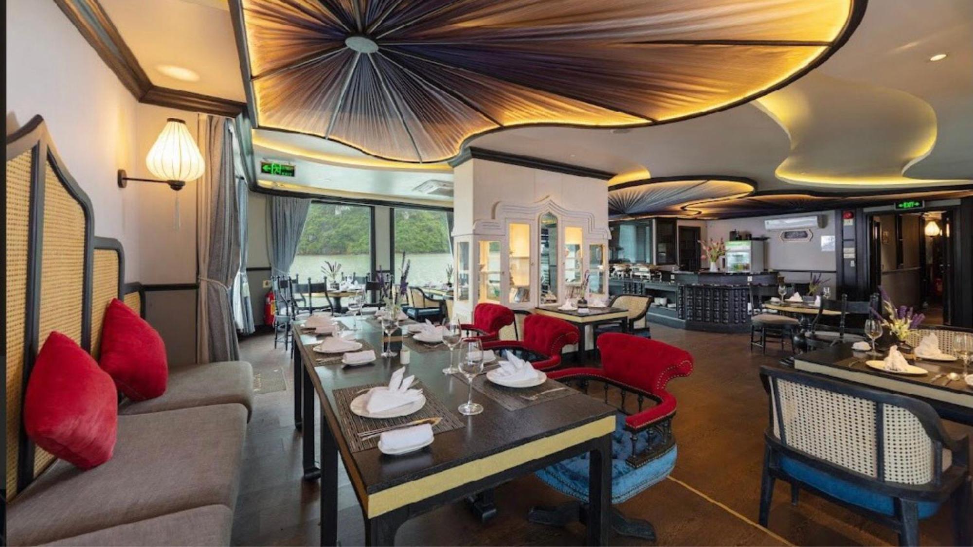 Hotel Lotus Boutique Cruise Ha Long Exteriér fotografie
