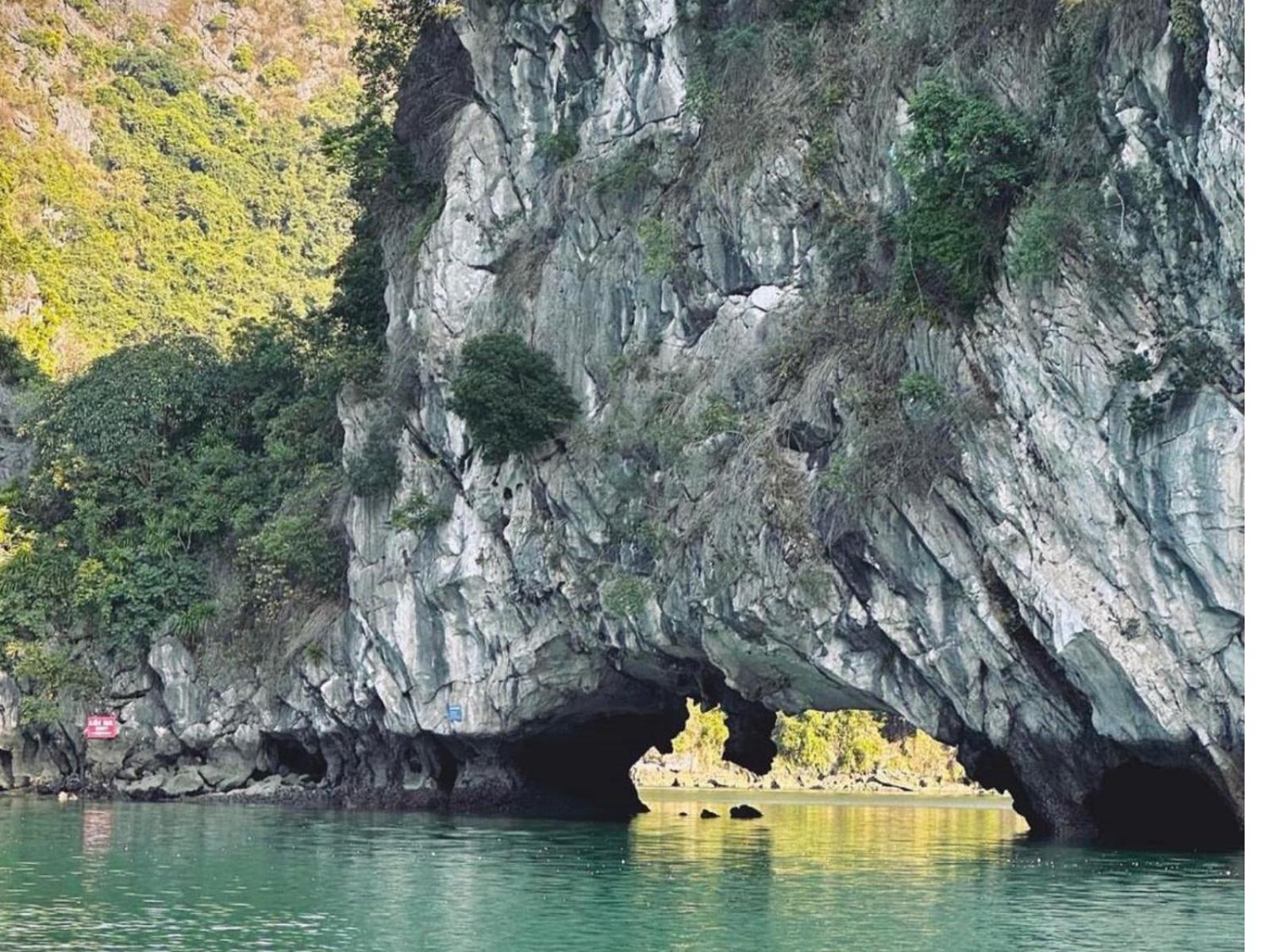 Hotel Lotus Boutique Cruise Ha Long Exteriér fotografie