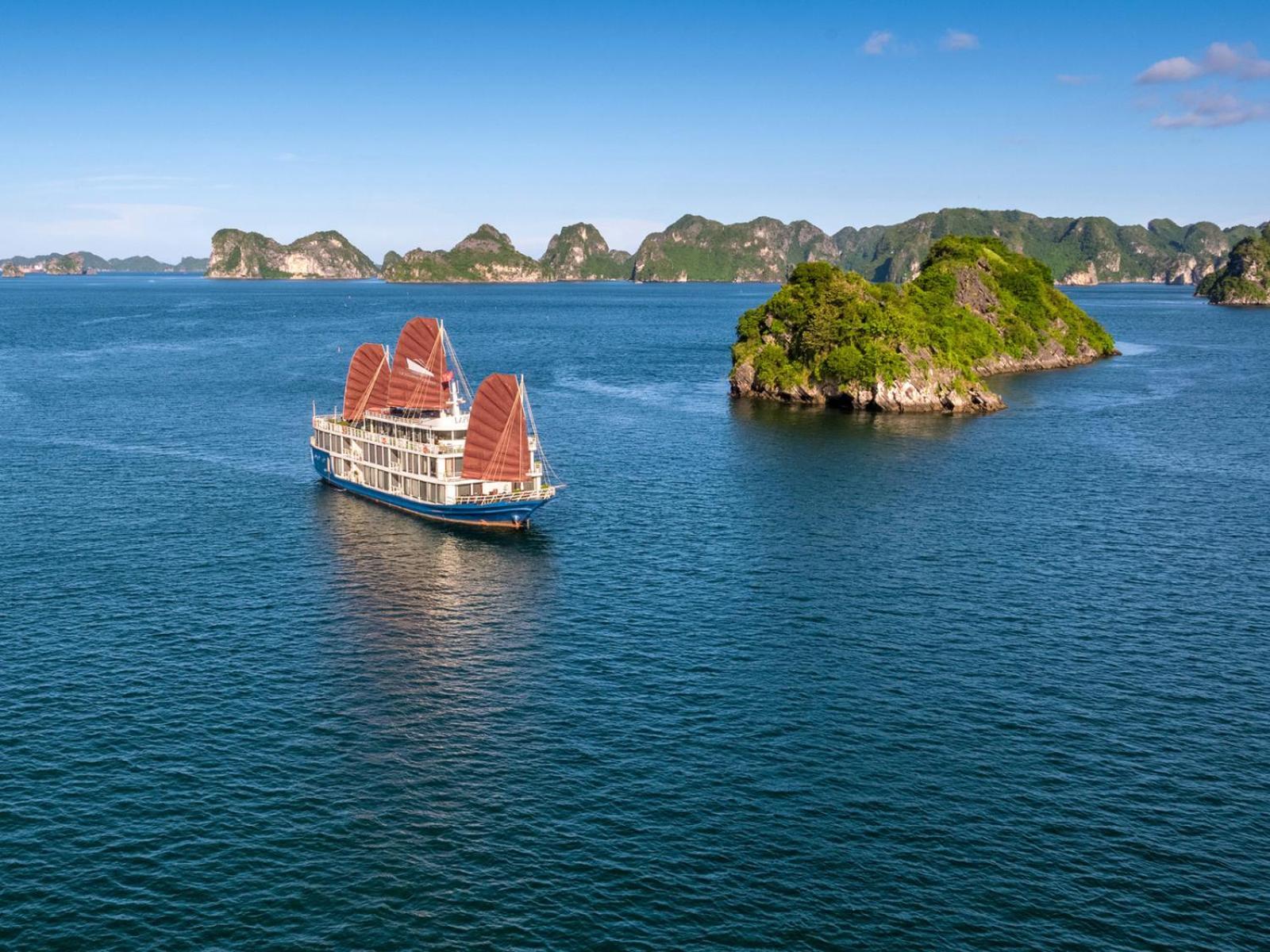 Hotel Lotus Boutique Cruise Ha Long Exteriér fotografie